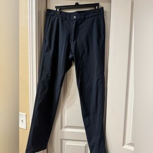 Men’s lululemon Navy Commission Warpstreme pants, like new